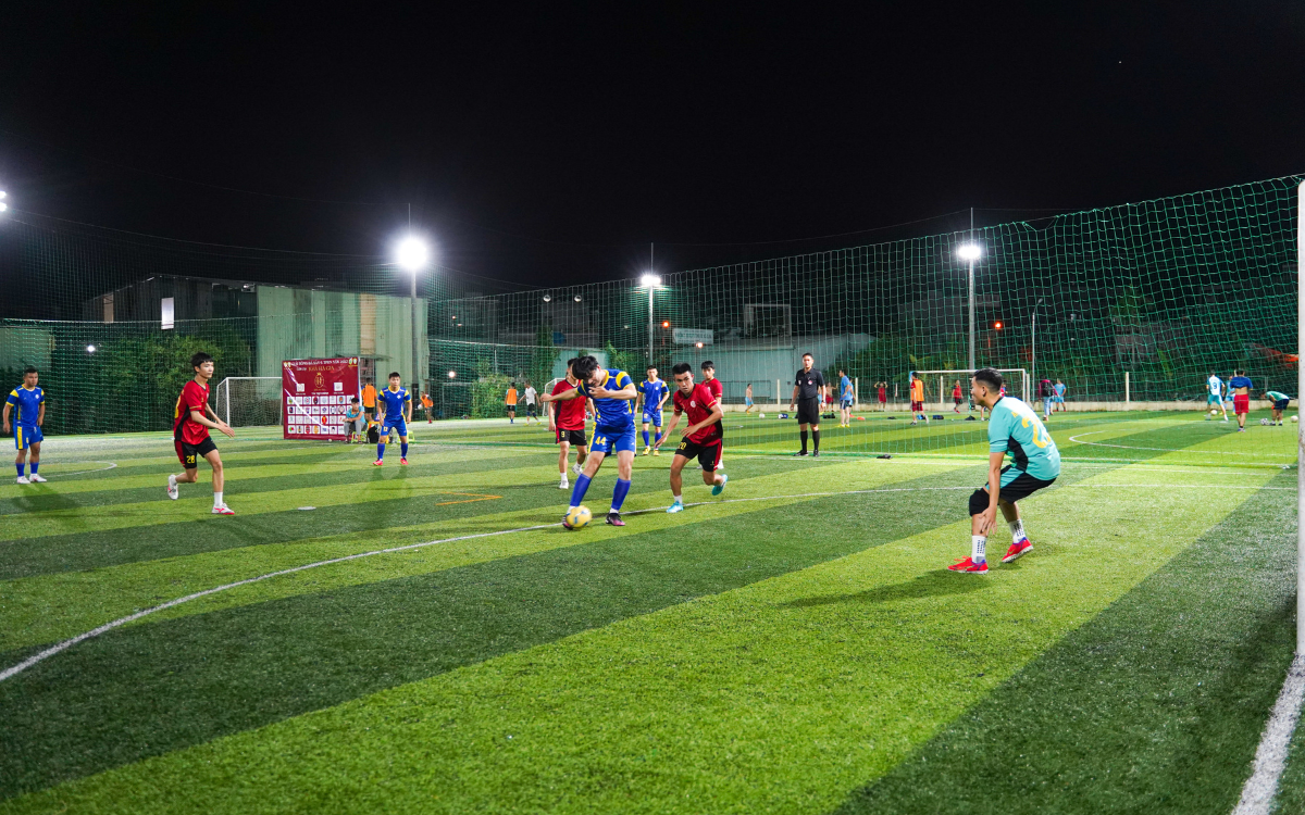 Football Turf Booking