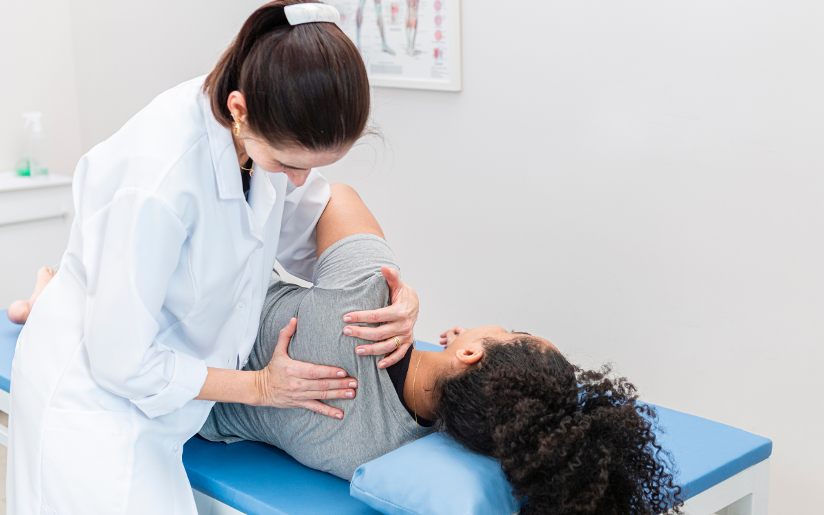 🦵 Frozen Shoulder Therapy