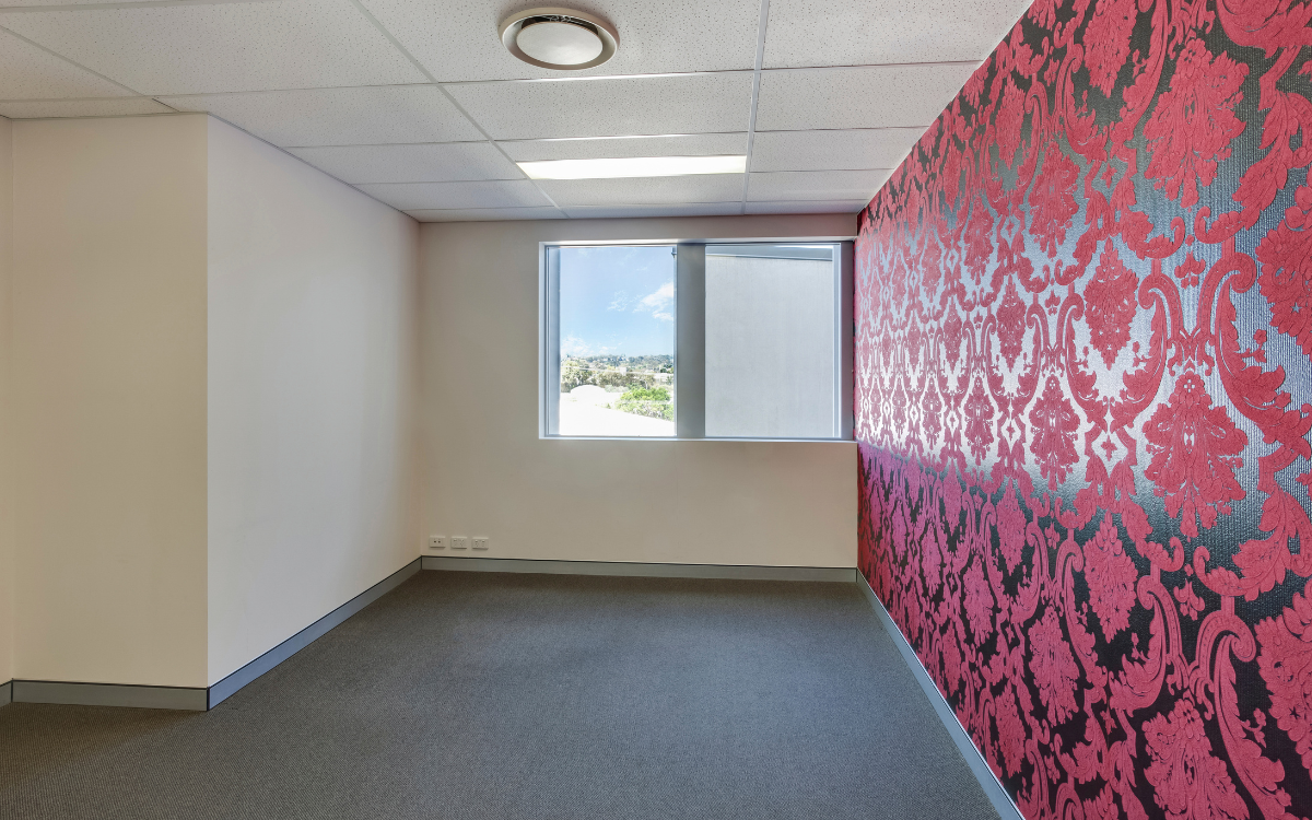 Wall & Ceiling Décor 🏡