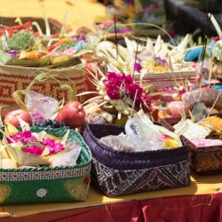 🕉️ Religious Offerings & Pooja Samagri