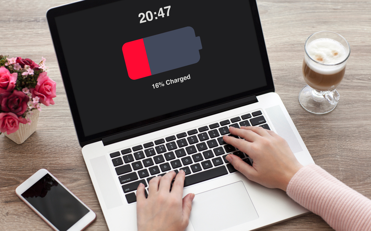 🔋 Battery & Screen Replacement