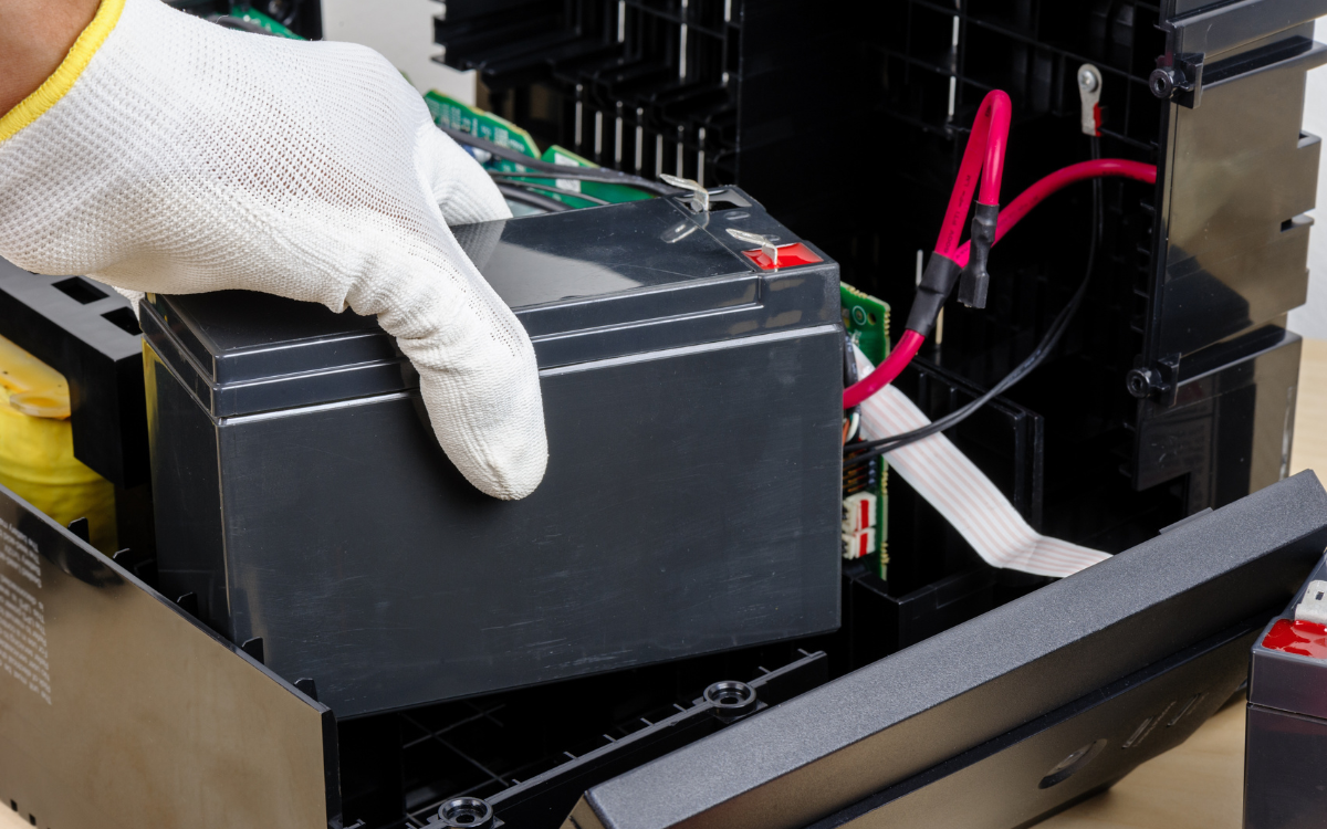 🔋 Battery Sales & Replacement ⚡