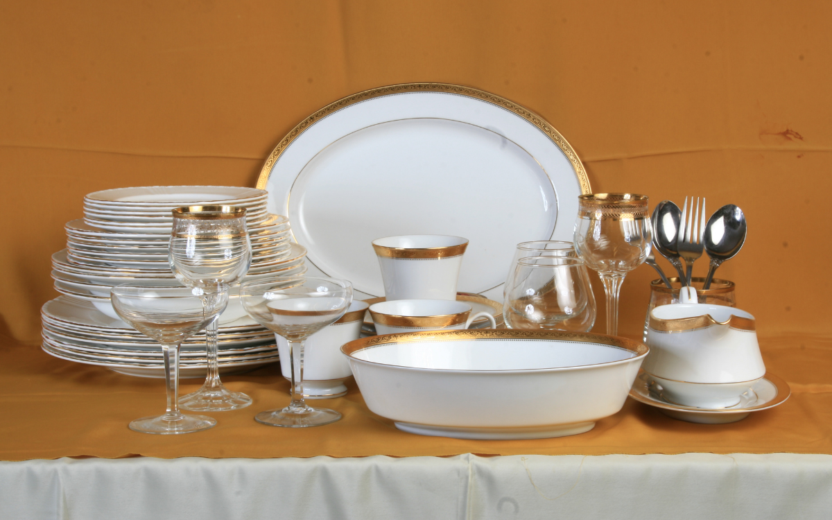 Crockery & Cutlery on Rent